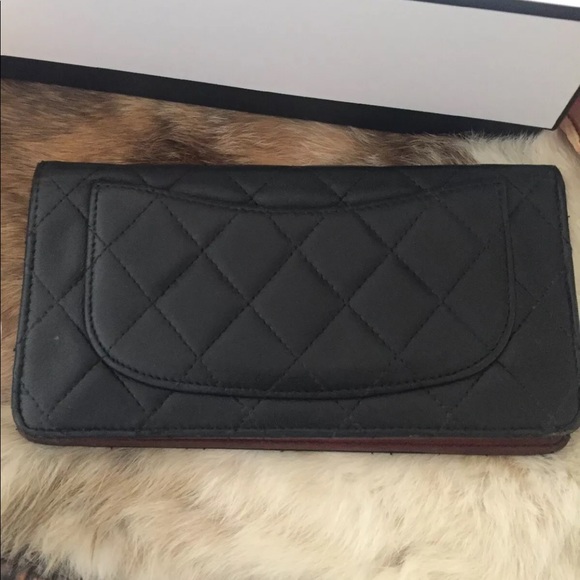 ***SOLD*** Chanel long wallet - Picture 3 of 8